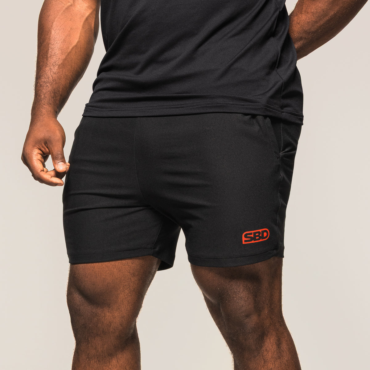 Short d'entraînement pour homme