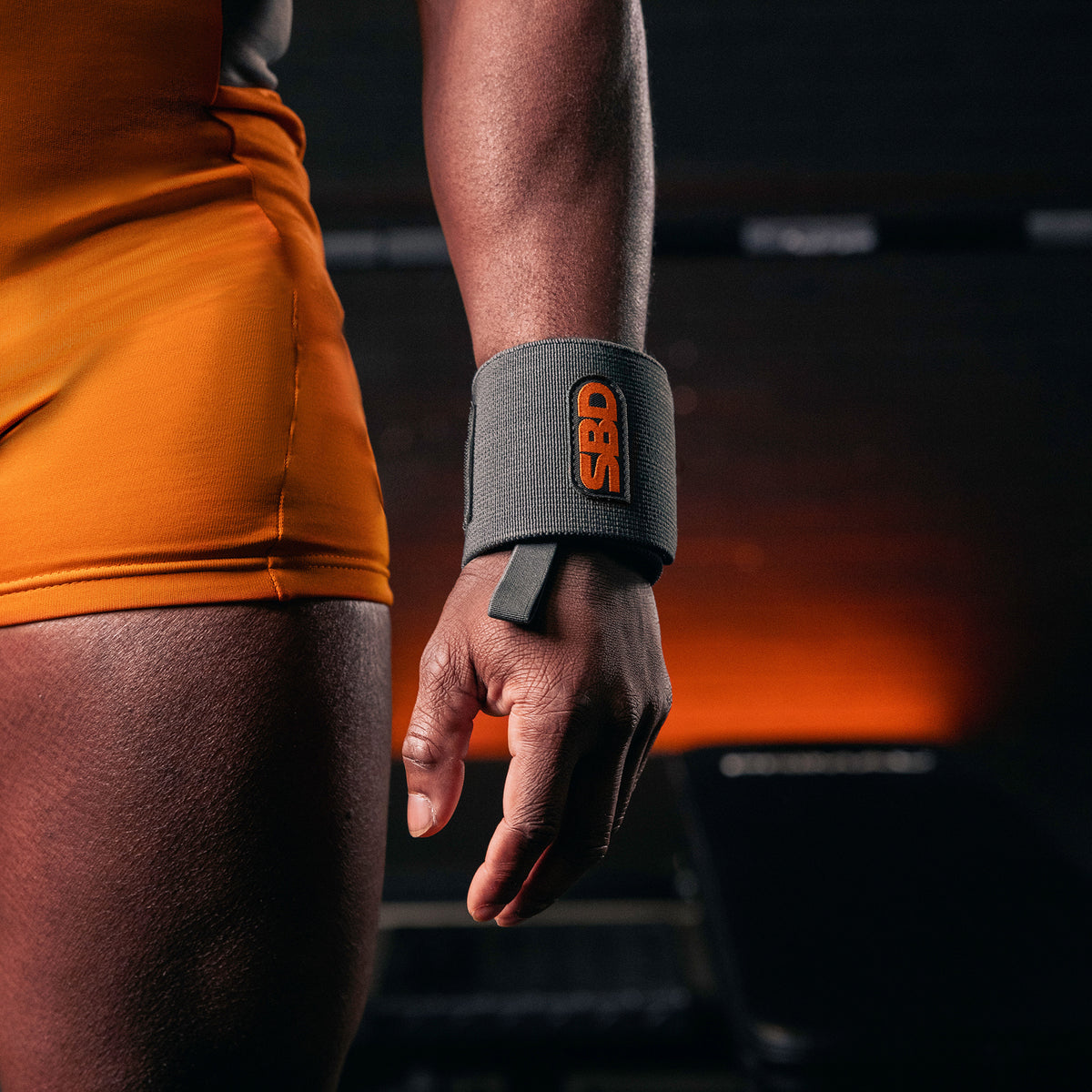 Bandes de poignets SBD pour la musculation et les sports de force – édition Forge (gris)