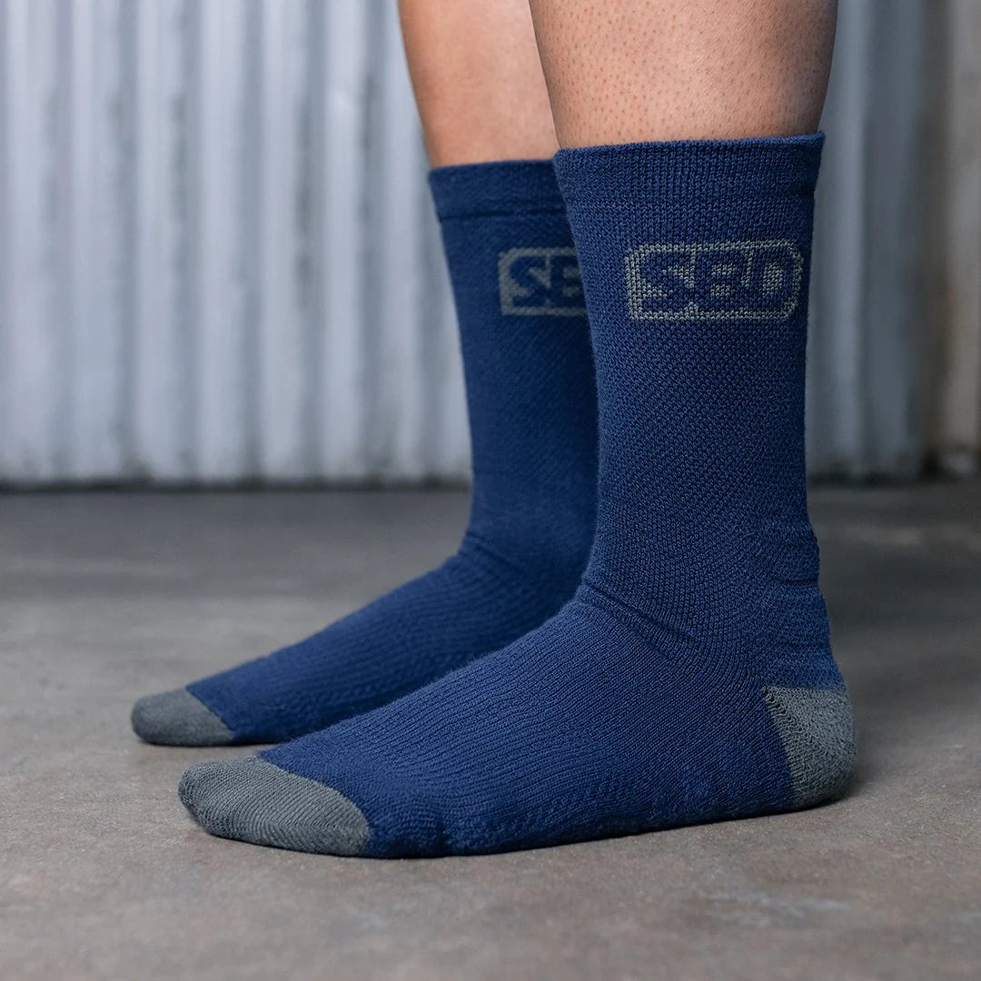 Chaussettes SBD – édition Storm (Navy) – confort et maintien à l'entraînement