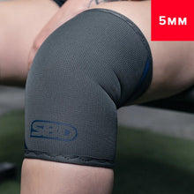 Genouillères 5mm SBD pour la musculation et les sports de force – édition Storm